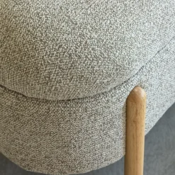 Banc<Made in Meubles Banc en bois de pin et tissu bouclette gris clair Nério