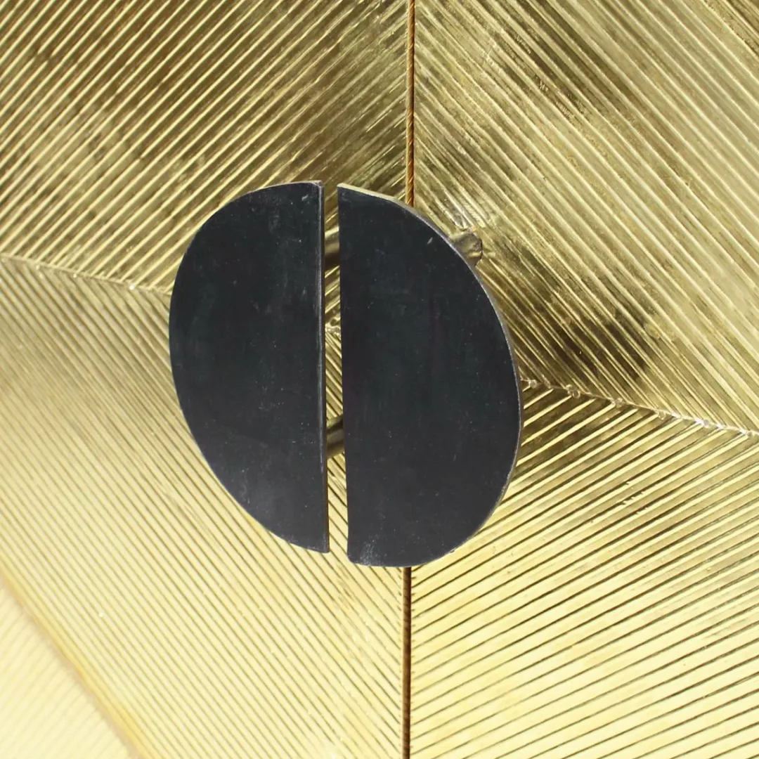 Buffet<Made in Meubles Buffet carré en bois de manguier et feuille de laiton Gisèle