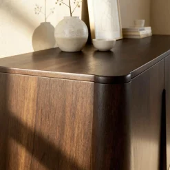 Buffet<Made in Meubles Buffet en bois de manguier foncé Liriel