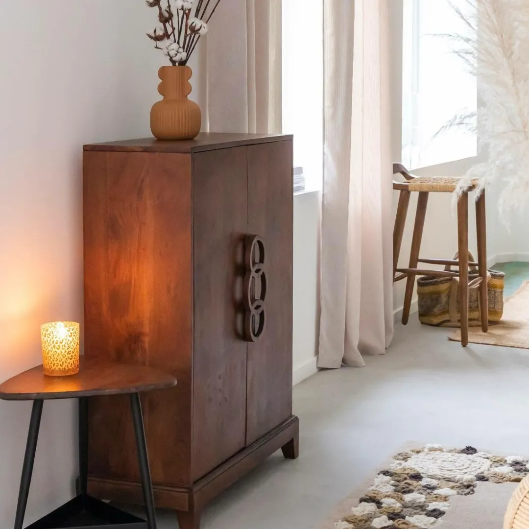 Buffet<Made in Meubles Buffet haut en bois d'acacia Quilla