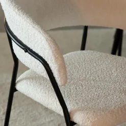 Chaise<Made in Meubles Chaise arrondie tissu bouclette blanche Kanoa (lot de 2)