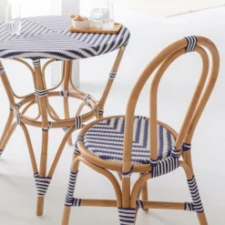 Chaise<Made in Meubles Chaise bistrot en rotin bleue Elynne (lot de 2)
