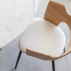 Chaise<Made in Meubles Chaise en bois clair et tissu écru Florence (lot de 2)