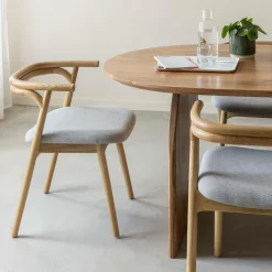 Chaise<Made in Meubles Chaise en bois d'orme et tissu gris Aline (lot de 2)