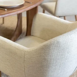 Chaise<Made in Meubles Chaise en tissu beige Solène (lot de 2)