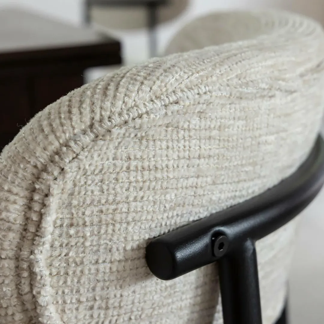 Chaise<Made in Meubles Chaise en tissu écru et pieds en métal noir Janis (lot de 2)