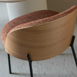 Chaise<Made in Meubles Chaise en tissu terracotta et bois clair Nyssa (lot de 2)