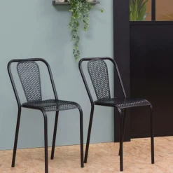Chaise<Made in Meubles Chaise perforée en métal noir Julien (lot de 2)