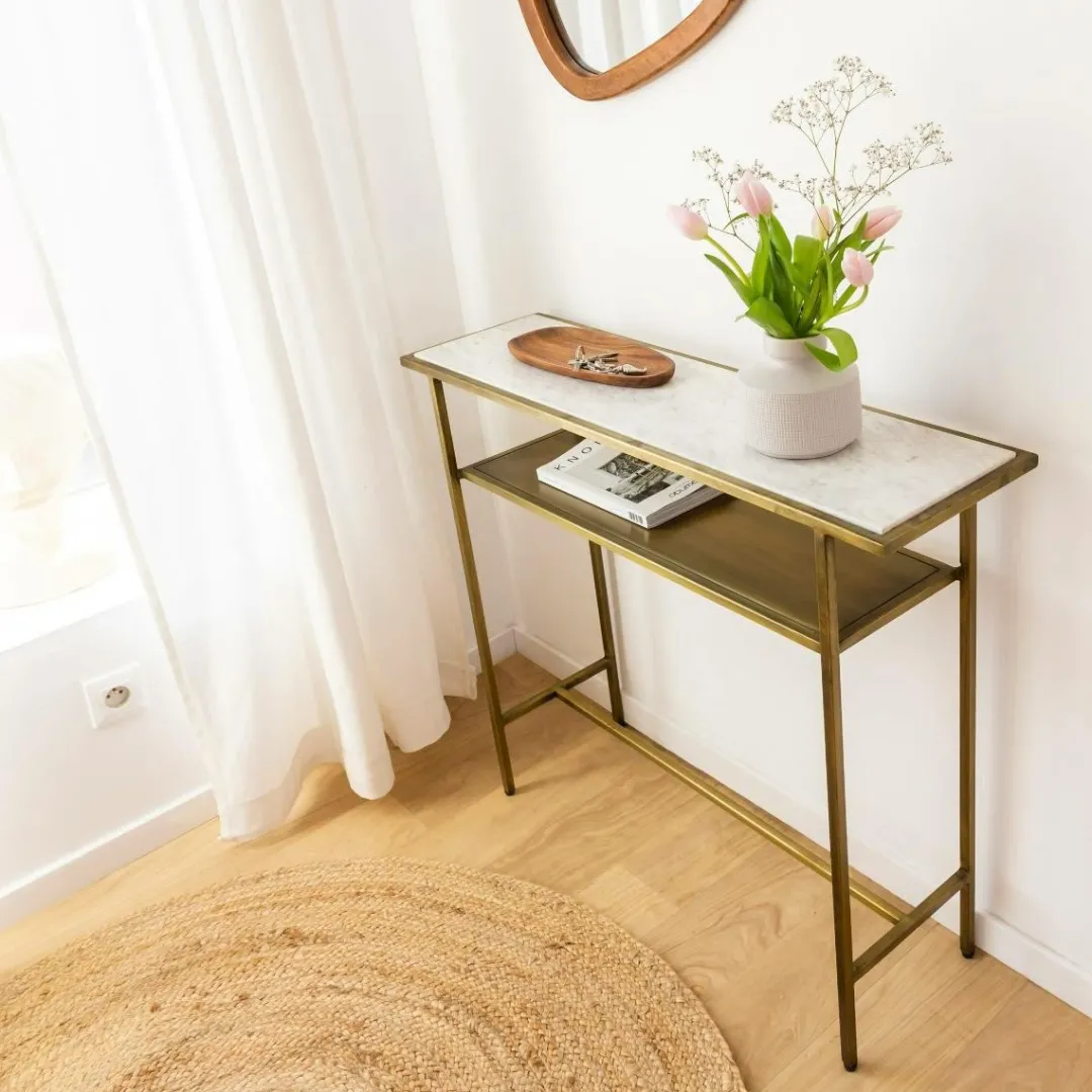 Table Console<Made in Meubles Console en métal doré et marbre Timéo