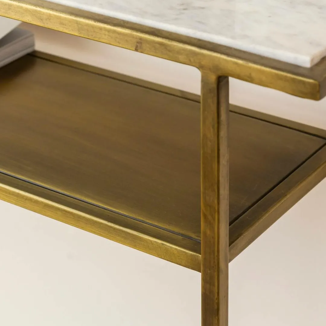 Table Console<Made in Meubles Console en métal doré et marbre Timéo