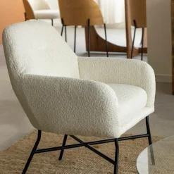 Fauteuil<Made in Meubles Fauteuil blanc en tissu bouclette Amandine