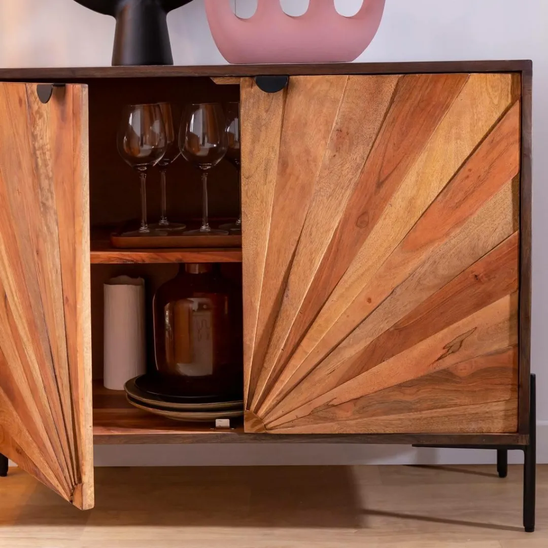 Buffet<Made in Meubles Petit buffet en bois d'acacia Elvira