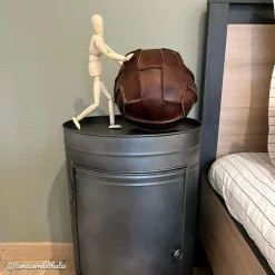 Chevet<Made in Meubles Table de chevet en métal gris Meryl